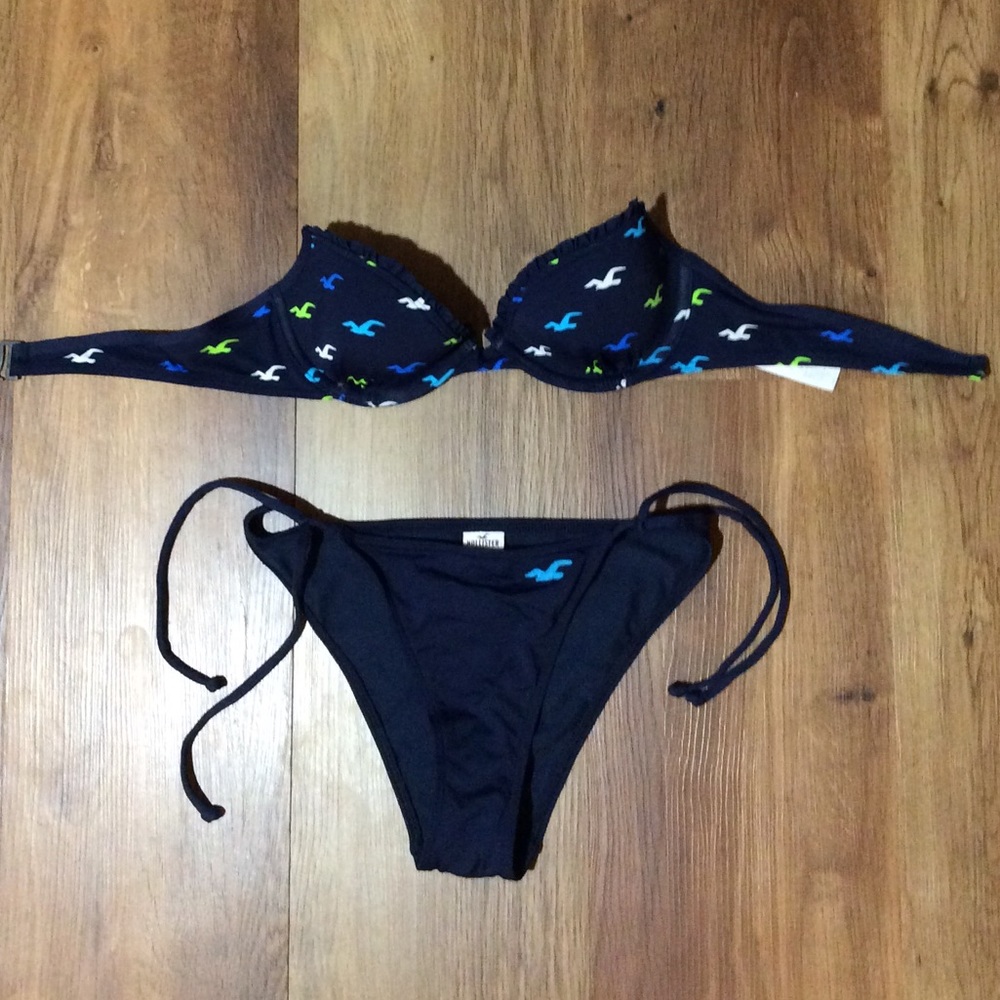 Hollister Push-Up Bikini